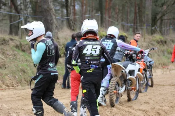 Feestavond / teamcross 2023
